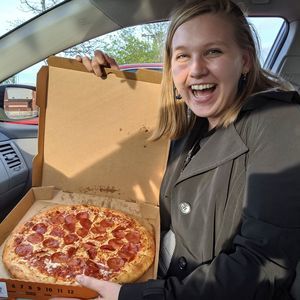 Meet your Posher, Monica